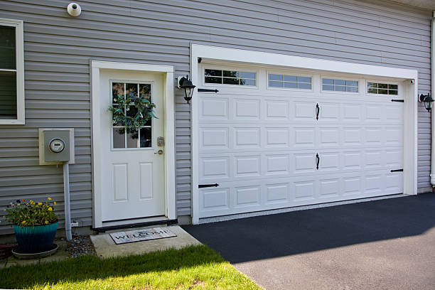 24/7 Emergency Garage Door Roller Replacement experts in Vernon, TX